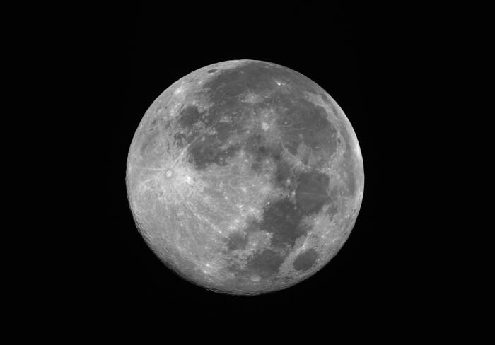 Full Moon in H-Alpha